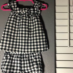 Black and White short set